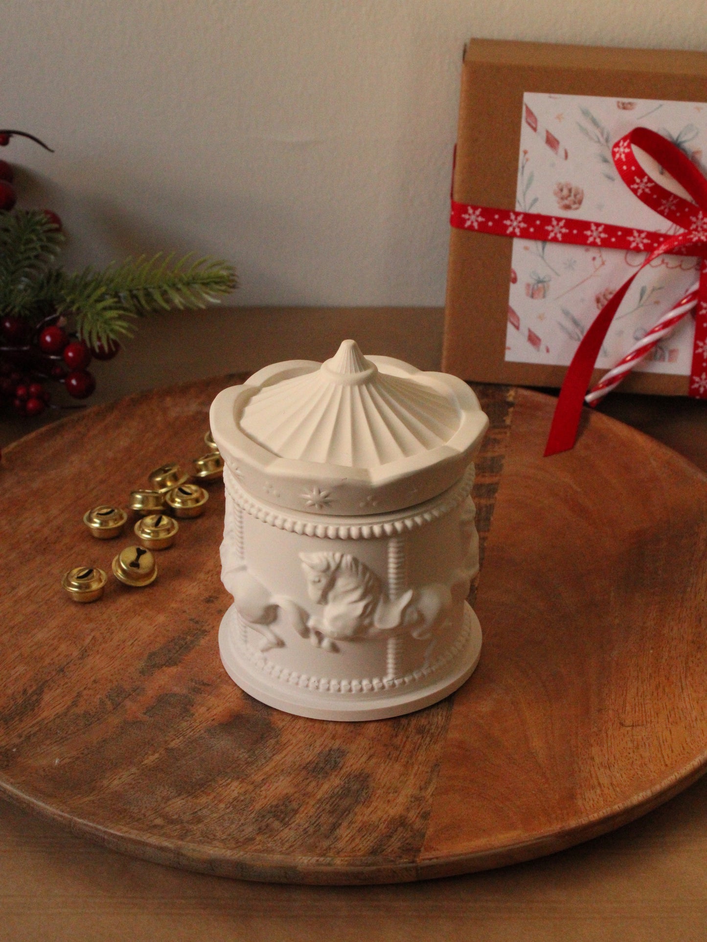 Χερoποίητο Δοχείο Κερί Καρουζέλ Λευκό Ματ