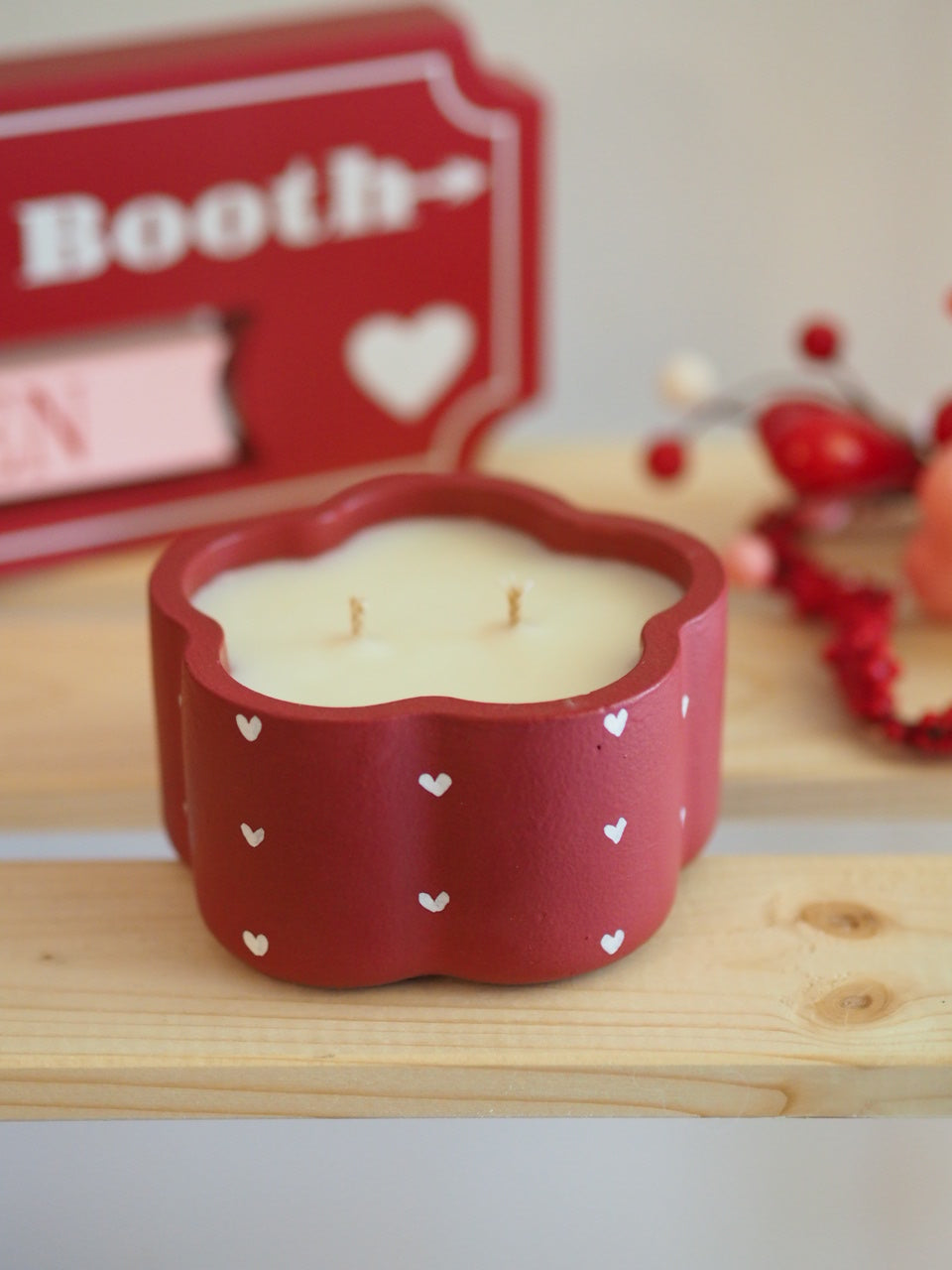 Handmade Cement Candle Red Petal